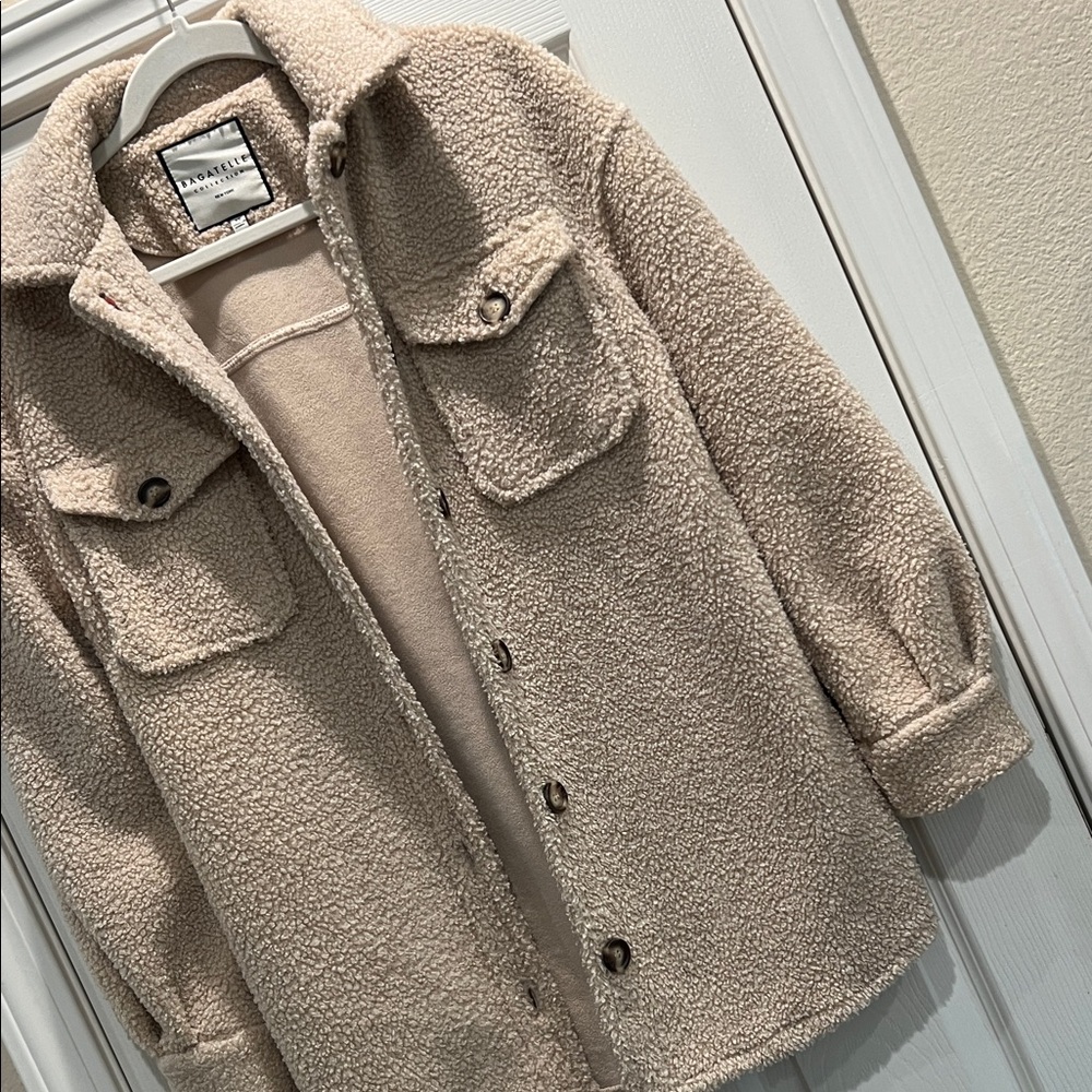 Bagatelle Cream Sherpa Jacket - Picture 6 of 8